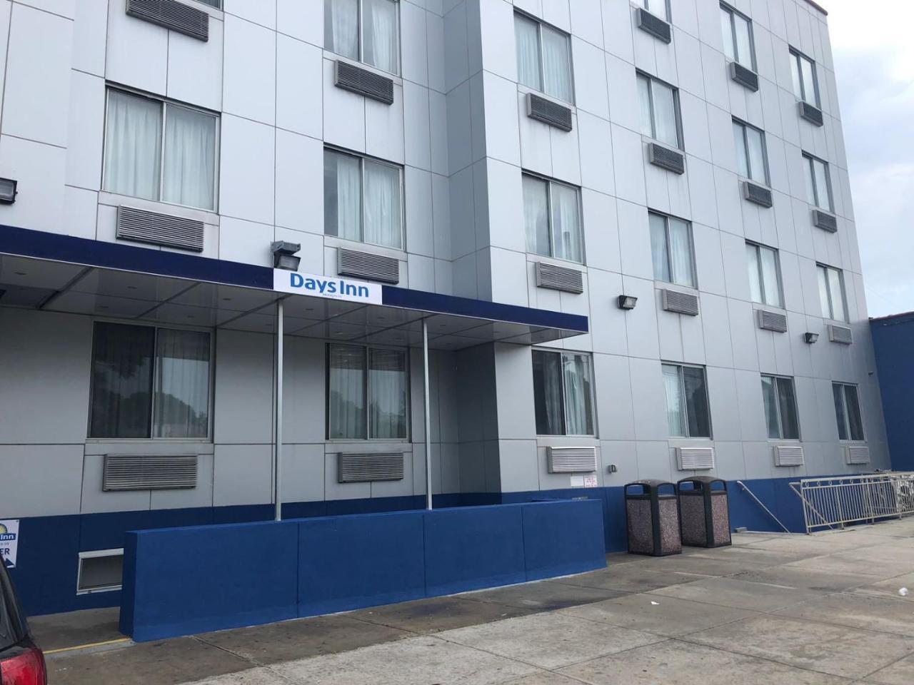 Days Inn By Wyndham Brooklyn Borough Park New York Extérieur photo