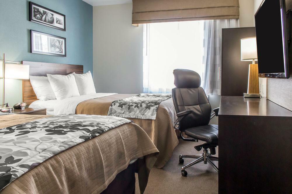 Days Inn By Wyndham Brooklyn Borough Park New York Extérieur photo